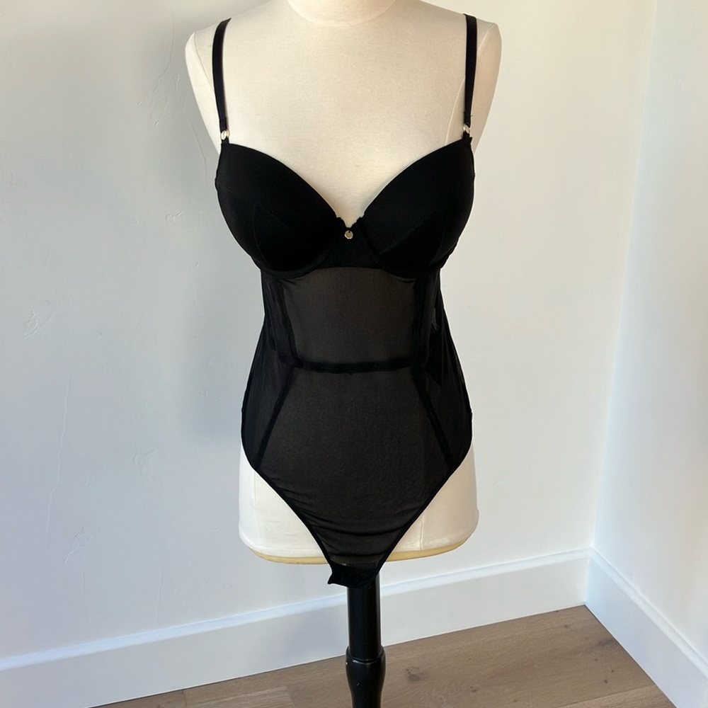 3/$18 H&M Black Shapewear Bodysuit with Sweetheart Neckline lingerie Teddy
